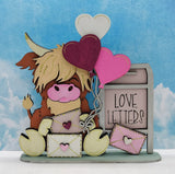 MDF heart Highland cow love letters / Mailbox