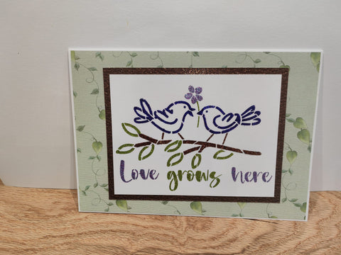 Love grows here stencil