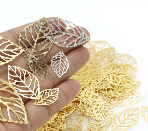 Metal Mini leaves embellishments